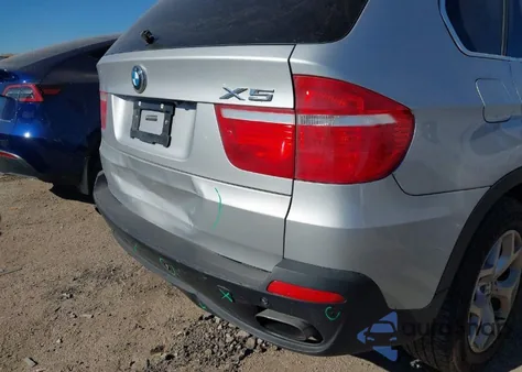 2009 BMW X5 xDrive48I from USA, damaged, VIN 5UXFE83509L308863